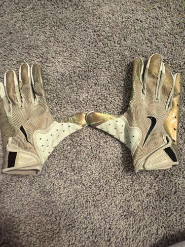 Gold Large Adult Nike Vapor Jet Gloves (Used)
