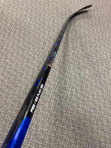 Senior Blue Bauer Nexus Tracer Left Hand Hockey Stick P92 65 Flex (New)