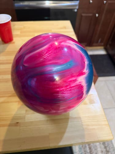 (Used) 14lb twist pink grey bowling ball