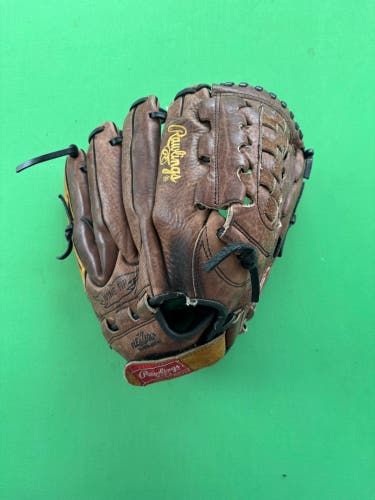 Rawlings The Bull RH Pitcher's Baseball Glove 12"