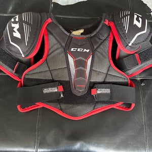 Large Junior CCM JetSpeed Edge Shoulder Pads (Used)