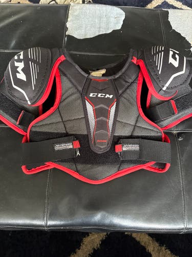 Large Junior CCM JetSpeed Edge Shoulder Pads (Used)