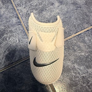 Nike White Senior Nike Elbow Protection (New)