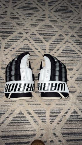 Warrior Remix Gloves 13" (Used)