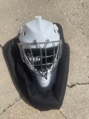 Intermediate Medium Goalie Mask (Used)