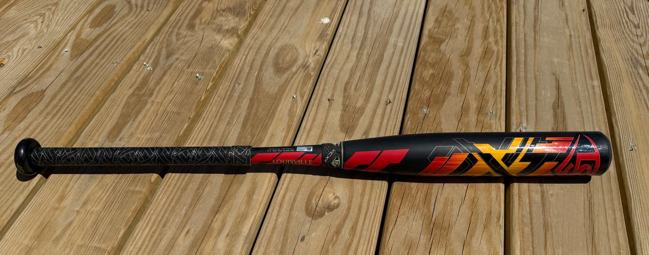Louisville Slugger LXT Composite Bat (-11) 18 oz 29" (Used)