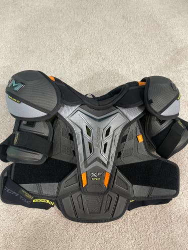Large Senior CCM Tacks XF Pro Shoulder Pads (New)