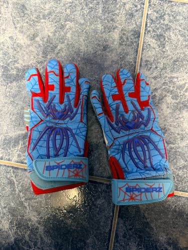 Spiderz Medium Batting Gloves (New)