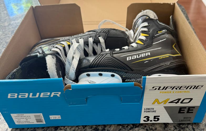 Black/Yellow 2024 Bauer Supreme M40 Hockey Skates Extra Wide Width Size 3.5 (Used)