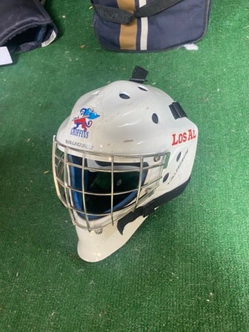 Medium Vaughn Goalie Mask (Used)