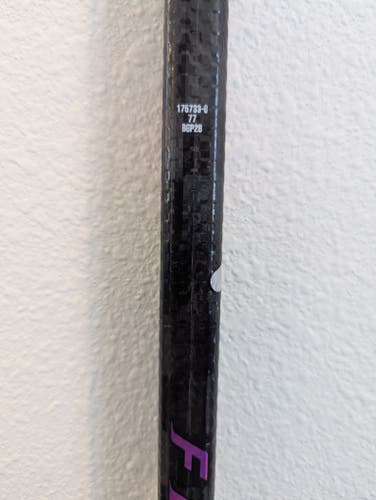 Bauer VAPOR ADV Hockey Stick Left P92 77 flex SENIOR D1 Pro Stock Dressed as FLYLITE