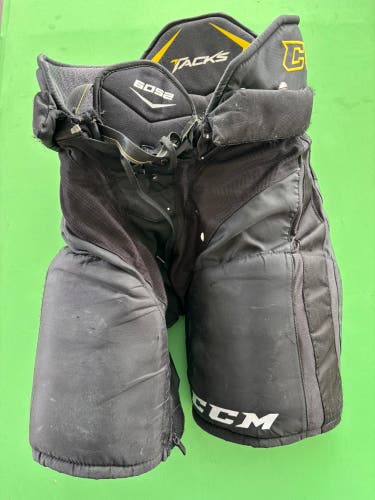 Black Senior Medium CCM Tacks 6052 Hockey Pants