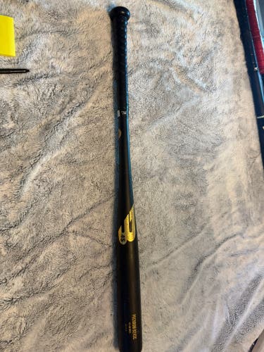 2025 Baum Gold Stock Wood Composite Bat (-3) 31 oz 34" (Used)