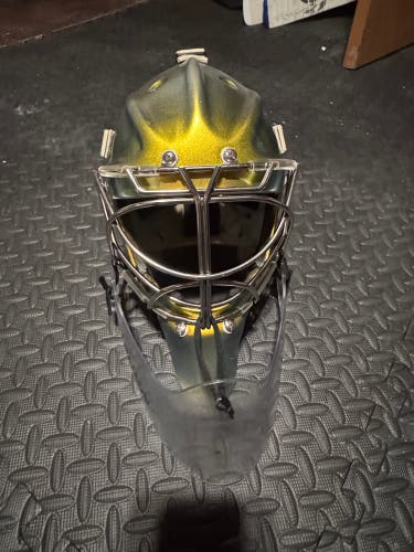 Senior Large Bauer 960 Goalie Mask (Used)