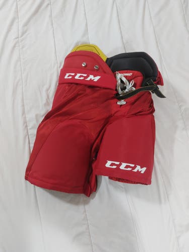 Men's Senior Small CCM Tacks 9060 Hockey Pants (Used)