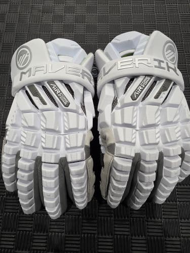Maverik Max Lacrosse Gloves (New)