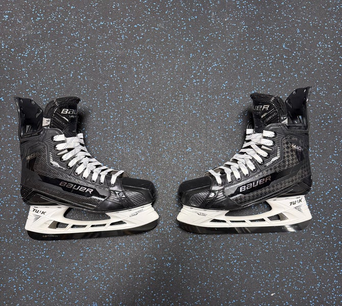 Bauer Supreme Mach Hockey Skates senior 9.5 fit 1 (Used)