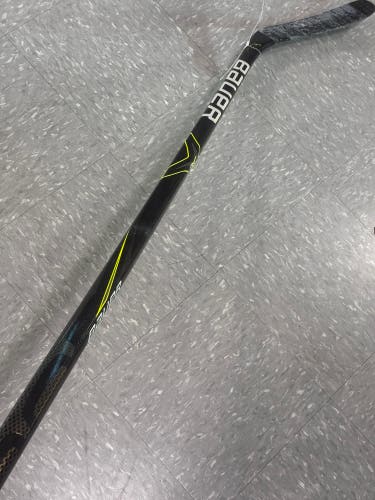 Senior Bauer Vapor 2X Hockey Stick Right Handed P88 65 Flex (Used)