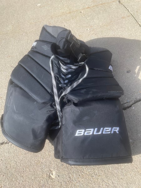 Intermediate Large 2022 Bauer Elite Hockey Goalie Pants (Used)
