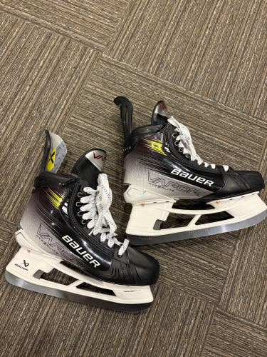 Gray 2023 Bauer Vapor Hyperlite 2 Hockey Skates (new)