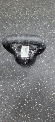 Used Exercise 10 lb medicine ball 11497-S000157368