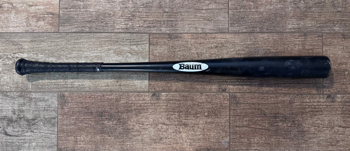 2024 Baum White Stock Bat (-3) 31 oz 34" (Used)