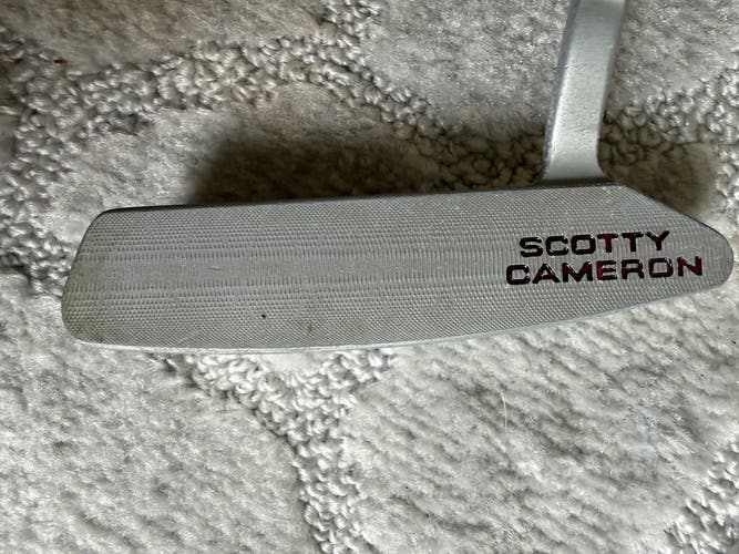 Men's Replica 2010 Scotty Cameron Studio Select Laguna 1.5 Blade Right Handed Putter (Used)
