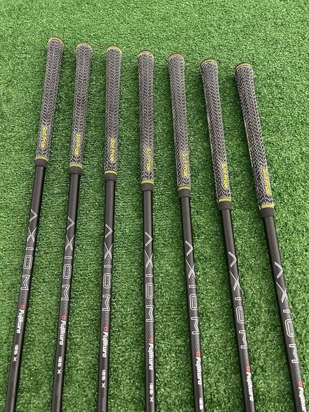 Srixon ZXi5 Forged 25 Iron Set 4-P / Fujikura Axiom Velocore 125