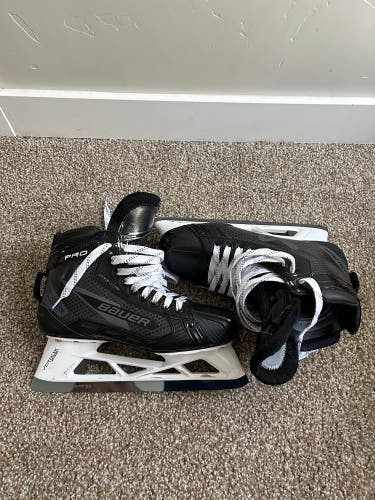 Pro Stock Bauer Pro Custom Goalie Skates Size 8 (Senior)( Used)