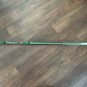 Rare Senior Reebok 9K “ O STICK” Right Handed Hockey Stick P28M 85 Flex Pro Stock (Used)