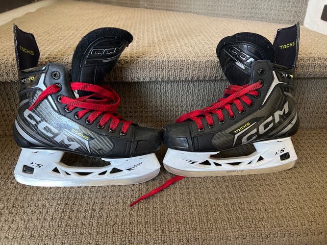 2024 CCM Tacks XF 70 Hockey Skates Regular Width Size 3.5 (Used)