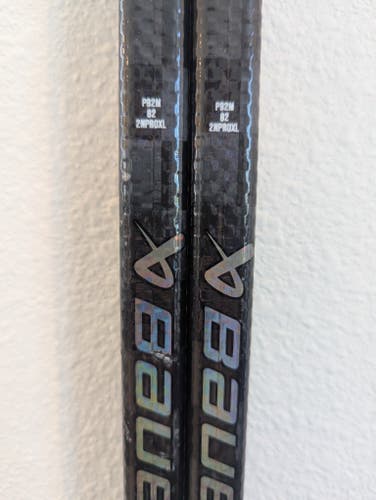 Bauer NEXUS 2NPRO XL Hockey Stick Left P92M 82 flex SENIOR D1 Pro Stock Dressed as Tracer   2 PACK