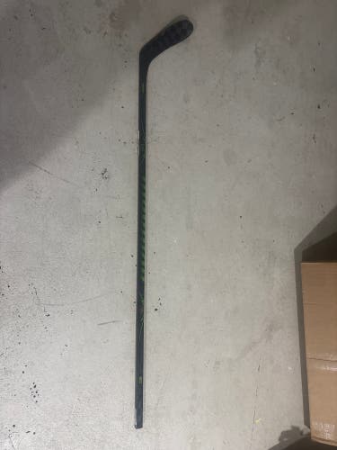 Intermediate Warrior Alpha DX Right Handed Hockey Stick P28 65 Flex (Used)