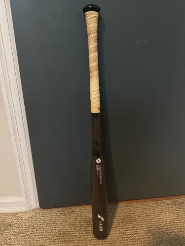 DeMarini D110 Pro Maple BBCOR Certified Bat (-3) 29 oz 32" (Used)