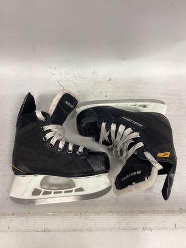 Used Bauer SUPREME 140 Youth Hockey Skate Youth 12.0 11851-S000045673