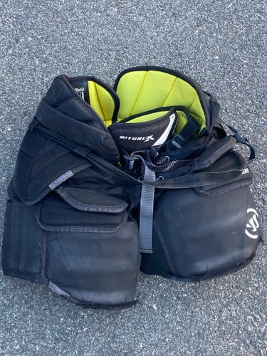 Junior Small Warrior Ritual X Hockey Goalie Pants (Used)