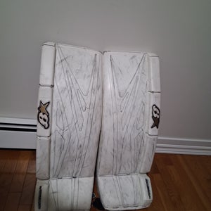 31" 2017 Brian's GNETiK 8.0 Goalie Leg Pads (Used)