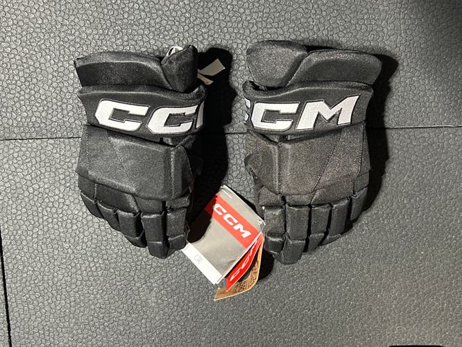 CCM Tacks AS-V Pro Gloves 15" (New)