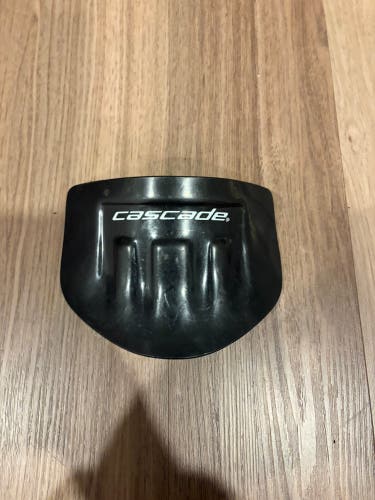 Cascade CPV-R Goalie neck guard(Used)