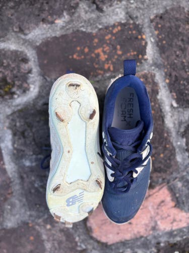 Blue Men's 6Y (Big Kids / Youth) New Balance Metal (Used)