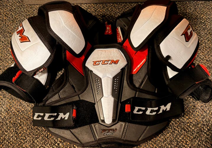 Large Junior CCM JetSpeed FT4 Pro Shoulder Pads (Used)
