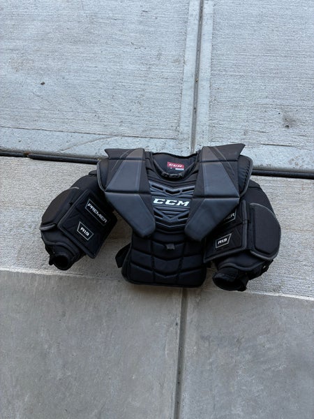 Small CCM Goalie Chest Protector (Used)