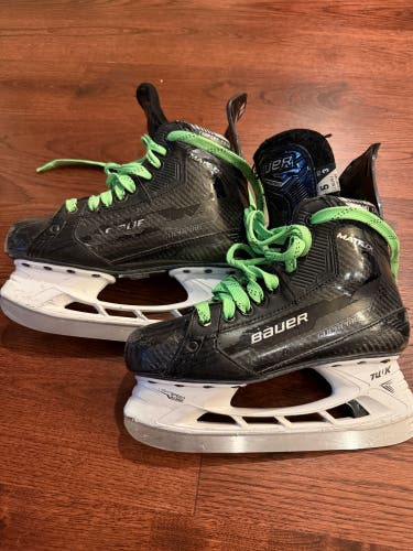 2022 Bauer Supreme Mach Hockey Skates 5 (Used)