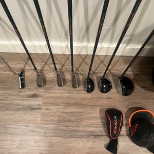 Junior 2023 Cobra King Left Hand Iron Set Junior 7 Pieces 39.75" (Used)