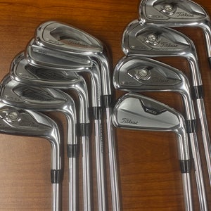 Titleist T200 Iron Set Right Handed (Used)