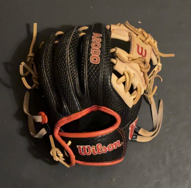 Wilson A2000 PF88 RH Infield Baseball Glove 11.25" (Used)