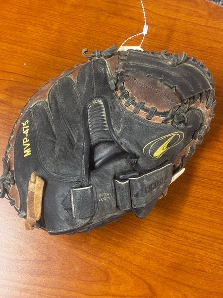 Champro MVP RH Catcher's Baseball Glove 32" (Used)