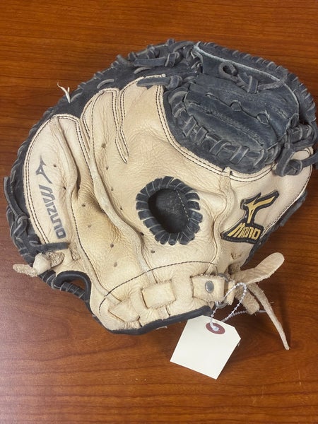 Mizuno Power Close RH Catcher's Baseball Glove 32" (Used)