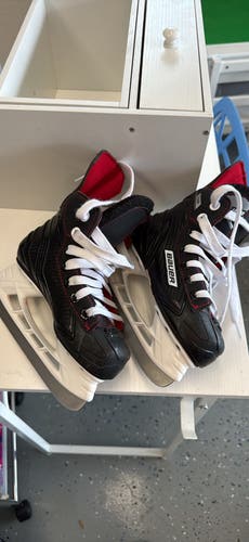 2018 Bauer NS Hockey Skates 11 (Used)