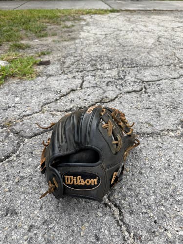 Wilson A2000 DP15 Infield Baseball Glove 11.5" (Used)